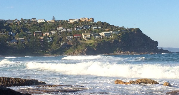 Little Head north of Whale Beach