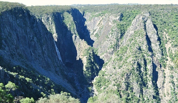 Wollomombi Falls and Gorge
