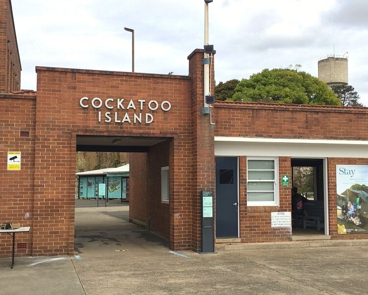 tours cockatoo island sydney