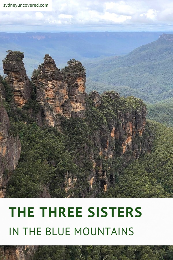 Three Sisters Walk in Katoomba