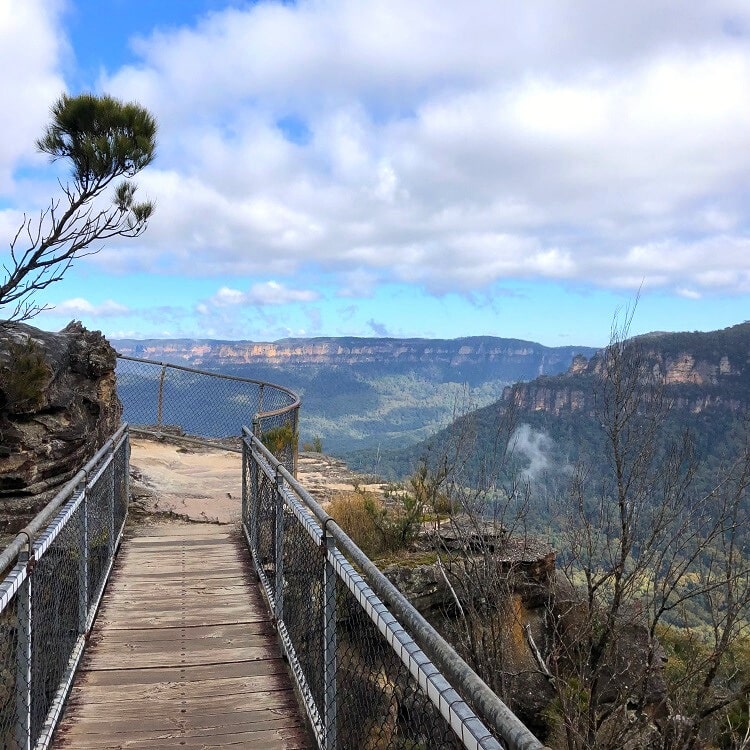 Footbridge to Sublime Point Lookout