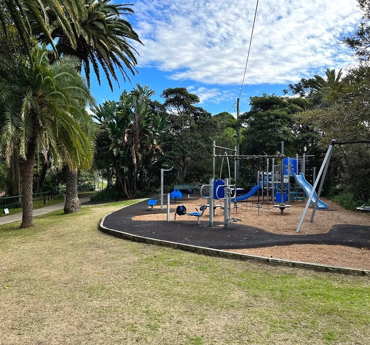 Playground at Robertsons Point