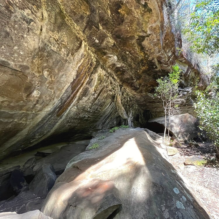 Palona Cave
