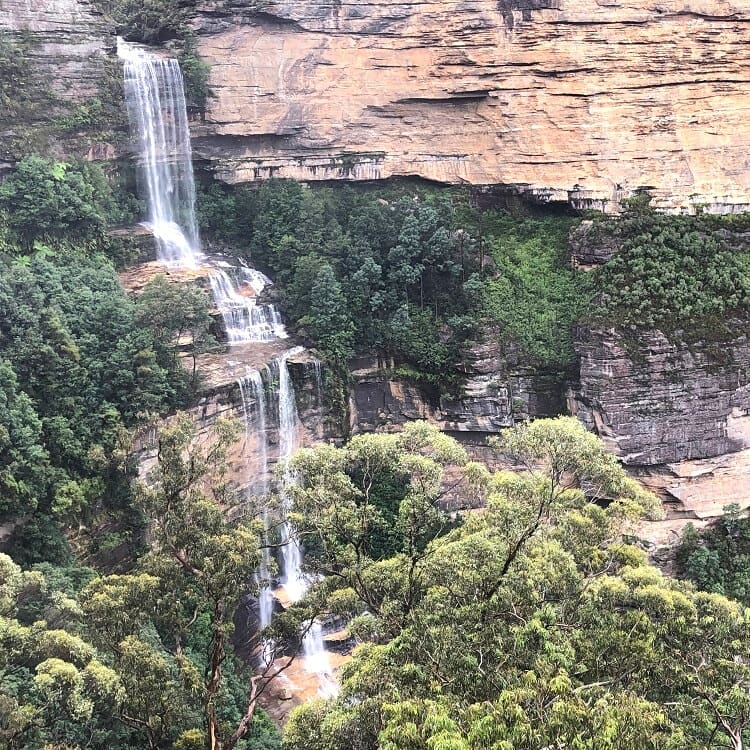Katoomba Falls views from Juliets Balcony