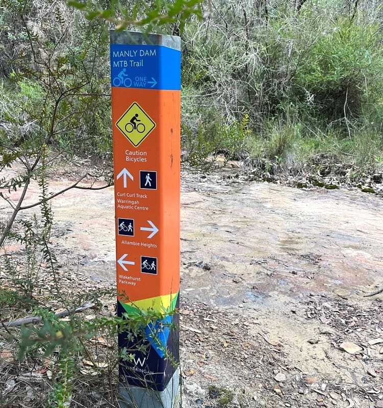 Manly Dam MTB Trail junction
