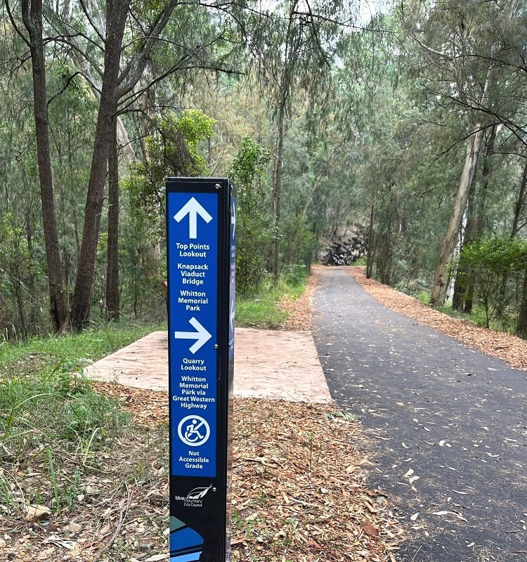 Side trail to Quarry Lookout
