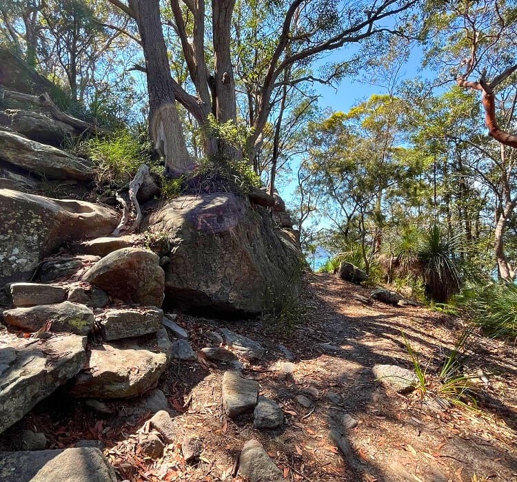 Path to the caves near Patonga