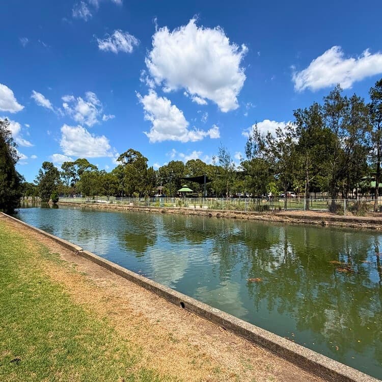 Hawthorne Canal