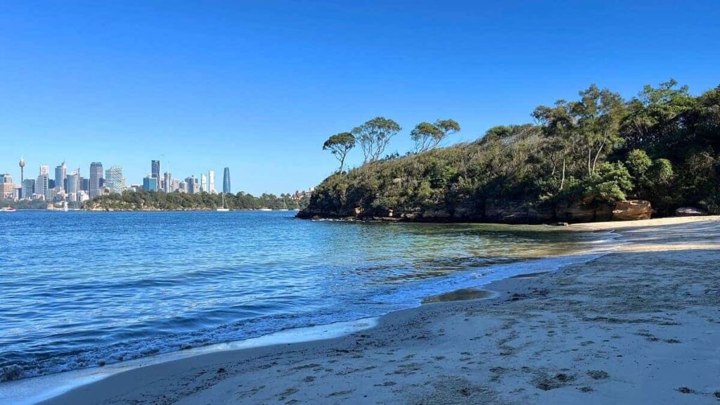 Glebe Foreshore Walk: Scenic Parks and Harbour Views